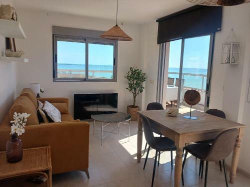 Apartamento Precioso Atico Frente Al.mar