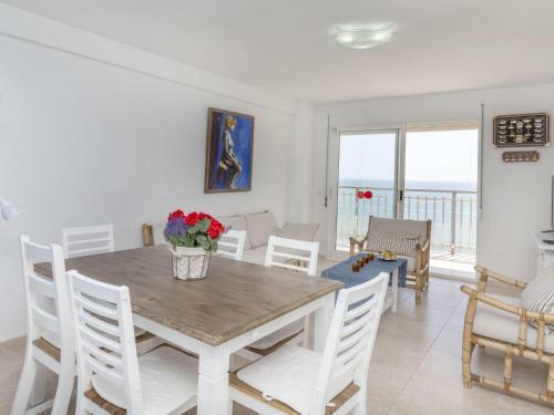 Apartment Torre Hirta By Interhome