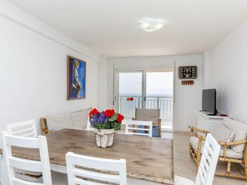 Apartment Torre Hirta By Interhome