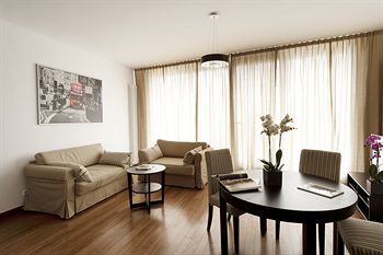 Triton Park Apartments