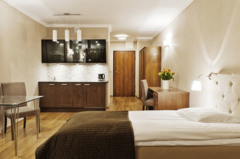 Triton Park Apartments