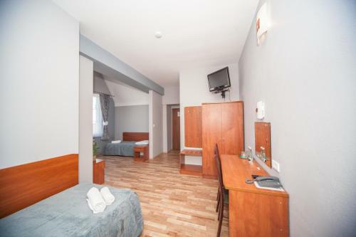 Hotel Ada