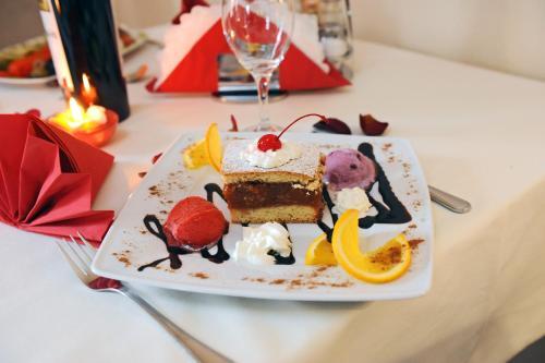 Hostal Pensjonat Szajna Spa