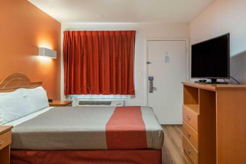 Motel 6 Concord