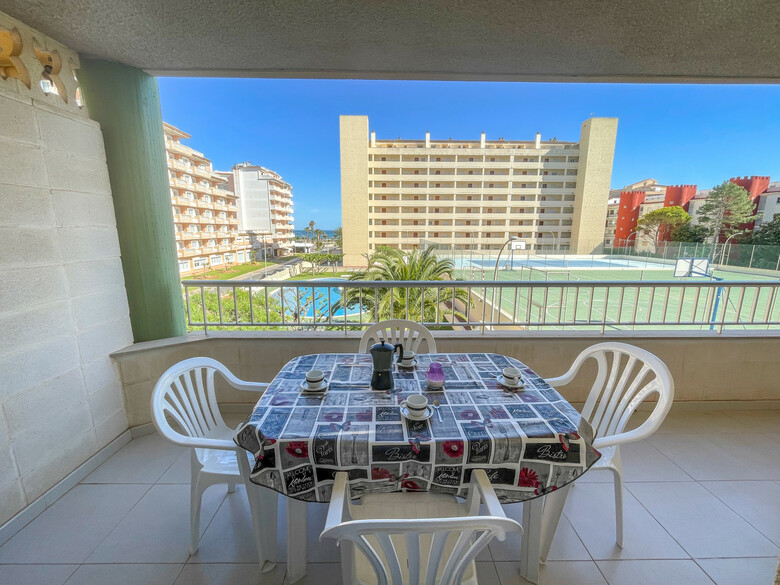 Apartamentos Azahar 3000