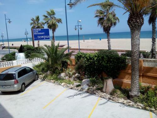 Beach Papa Luna Apartment