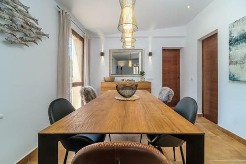 Villa La Sella By Rock Rentals