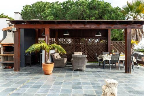 Chalet Con Piscina Privada En Mazag�n