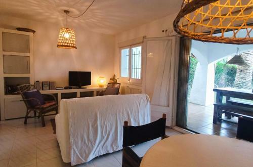 Casa Con Jardin Y Piscina A 600m Playa 2h 628