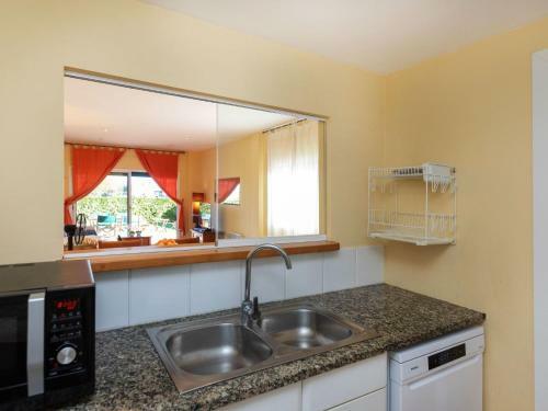 Apartment Port Pals-9 By Interhome