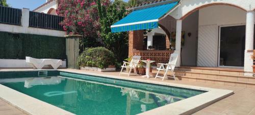 Chalet Sol Y Sombra