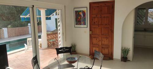Chalet Sol Y Sombra