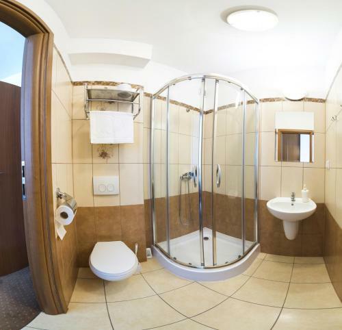 Hostal Scsk Brze?no