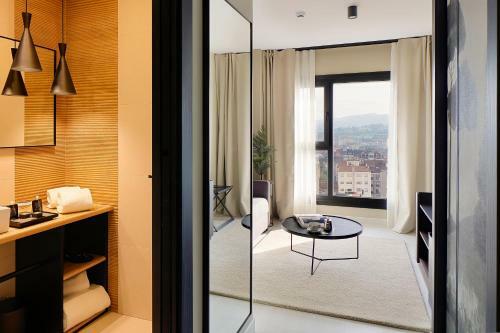 Nuv? Hotel Boutique