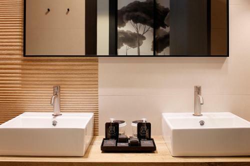 Nuv? Hotel Boutique