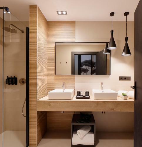 Nuv? Hotel Boutique