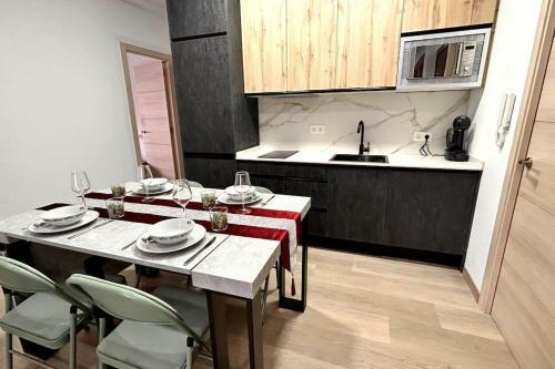 Apartamento Lujo: 10 Pax Proyector, Maquina Arcade Y Patinetes
