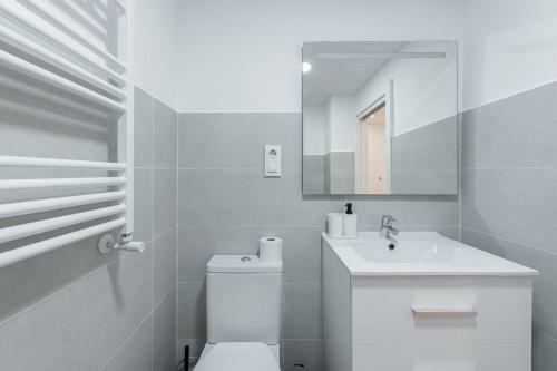Apartamento Reformado, C�ntrico, Wifi G