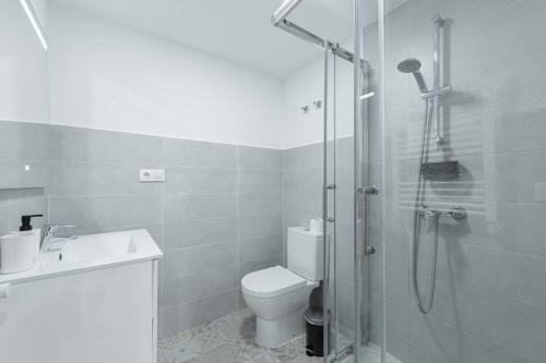 Apartamento Reformado, C�ntrico, Wifi G