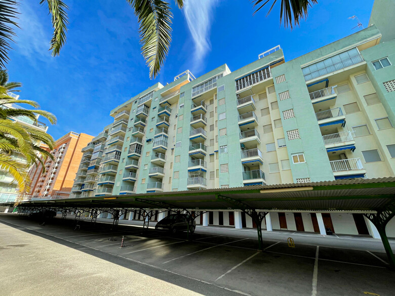 Apartamentos Oromar 3000