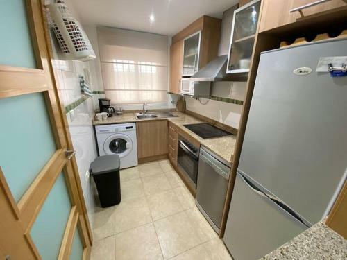 Apartamento Marina D?or- 2 Piscinas-wifi-200mt De La Playa