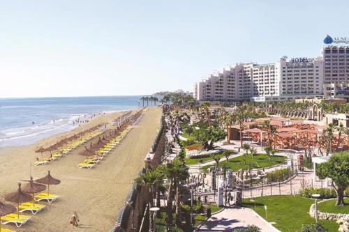 Apartamento Marina D?or- 2 Piscinas-wifi-200mt De La Playa
