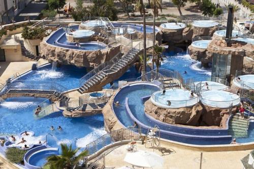 Apartamento Marina D?or- 2 Piscinas-wifi-200mt De La Playa