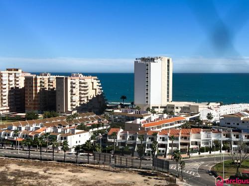 Apartamento Amplia Terraza, Mar Y Monta�a
