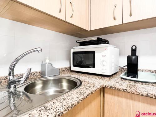Apartamento Amplia Terraza, Mar Y Monta�a