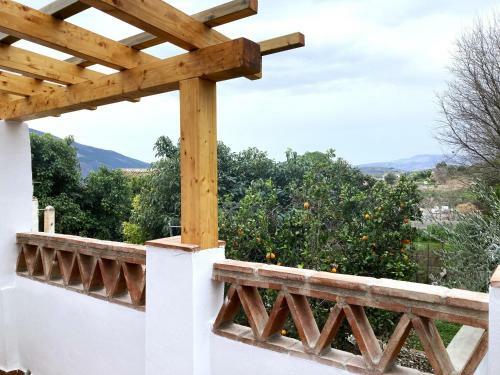 L57 - Habitaciones En �rgiva