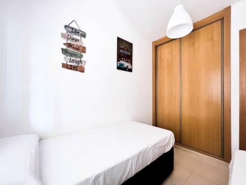 Renovated Apartment On The First Line