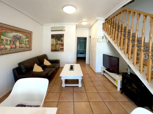 Sunny Holiday Villa Cabo Roig
