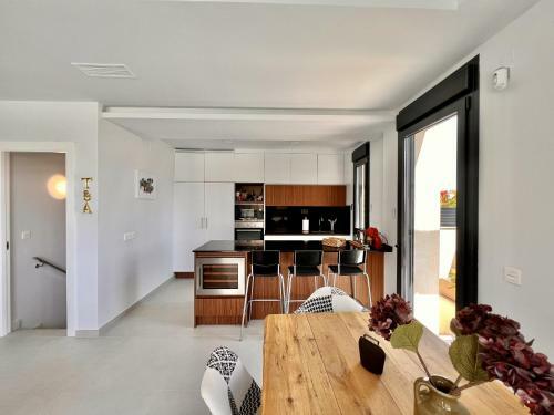 Cape Villa In Cabo De Roig