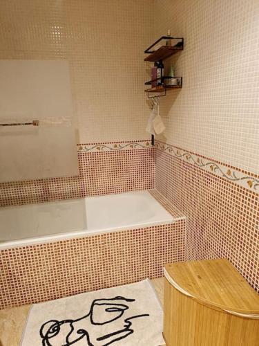 Apartamento Ger�umiges Appartement In Strandn�he Mit Pool Uvm