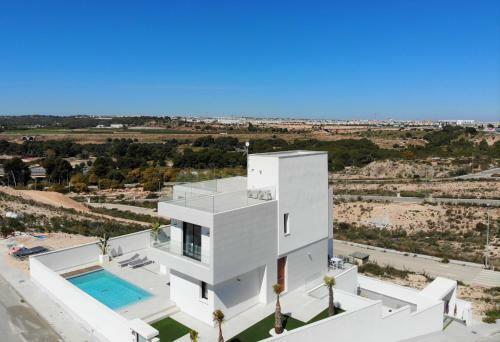 Exclusive Villa Campoamor