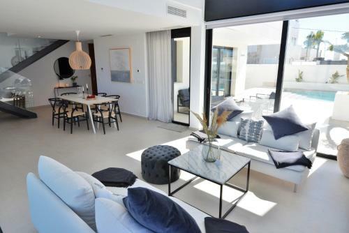 Exclusive Villa Campoamor