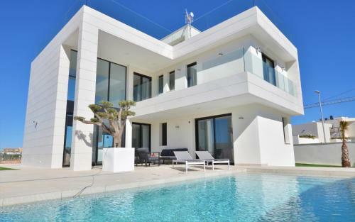 Exclusive Villa Campoamor