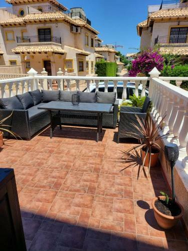 Hermoso Unifamiliar En La Zenia