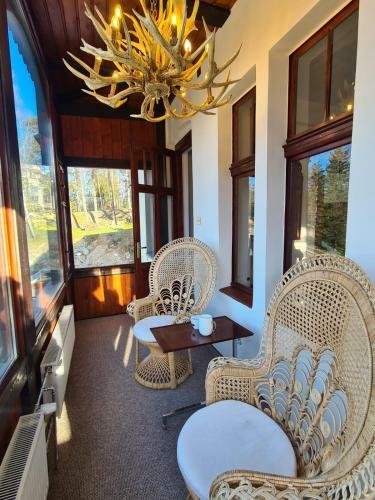 Hostal Rezydencja Bia?y Jar