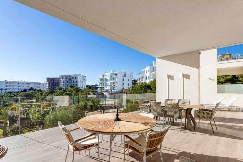 Apartamento Precioso Piso de 3 Dormitorios En Las Colinas