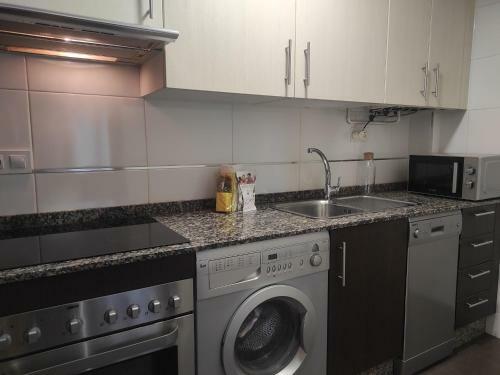 Apartamento 2d.tres Dormitorios Y Balc�n Con Vistas Al Parque