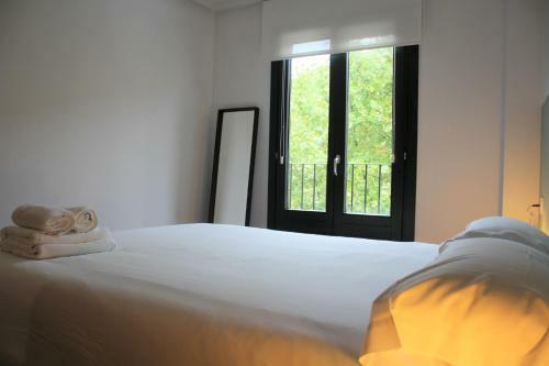 Apartamento 2d.tres Dormitorios Y Balc�n Con Vistas Al Parque