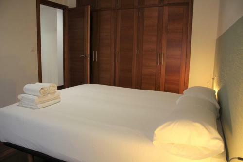 Apartamento 2d.tres Dormitorios Y Balc�n Con Vistas Al Parque