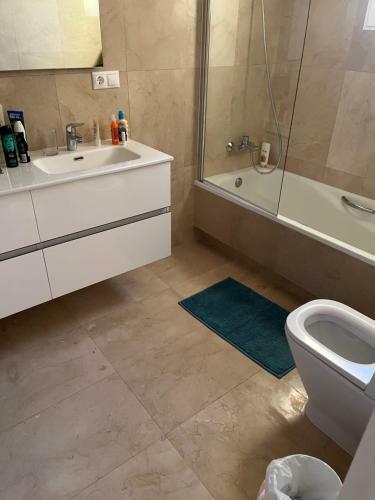 Inviting 4-bed Villa In Orihuela