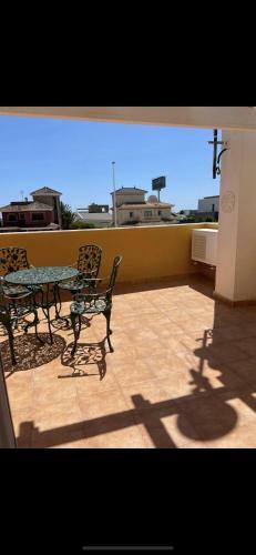 Inviting 4-bed Villa In Orihuela