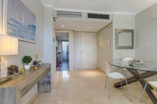 C�modo Apartamento De 2 Dormitorios En Las Colinas