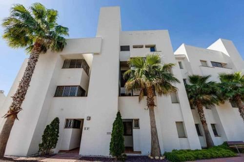 C�modo Apartamento De 2 Dormitorios En Las Colinas