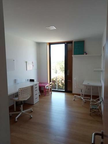 Casa Moderna Y Acogedora.