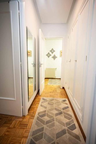 Apartamento Piso Mil�