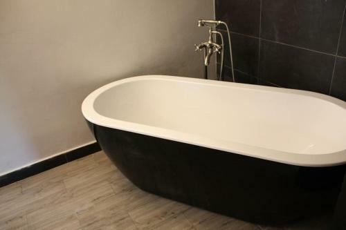 Villa Wanderlust Sitges Hills. Exclusive Pool.